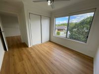 33 Azure Way, Hope Island