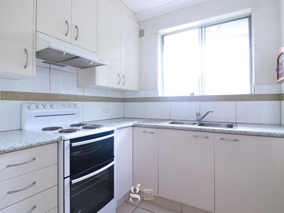 8 / 96 Station street, West Ryde