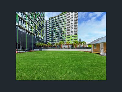 1211 / 10 Trinity Street, Fortitude Valley