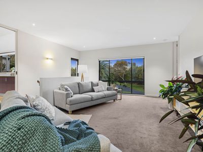 24 Bethany Close, Rye