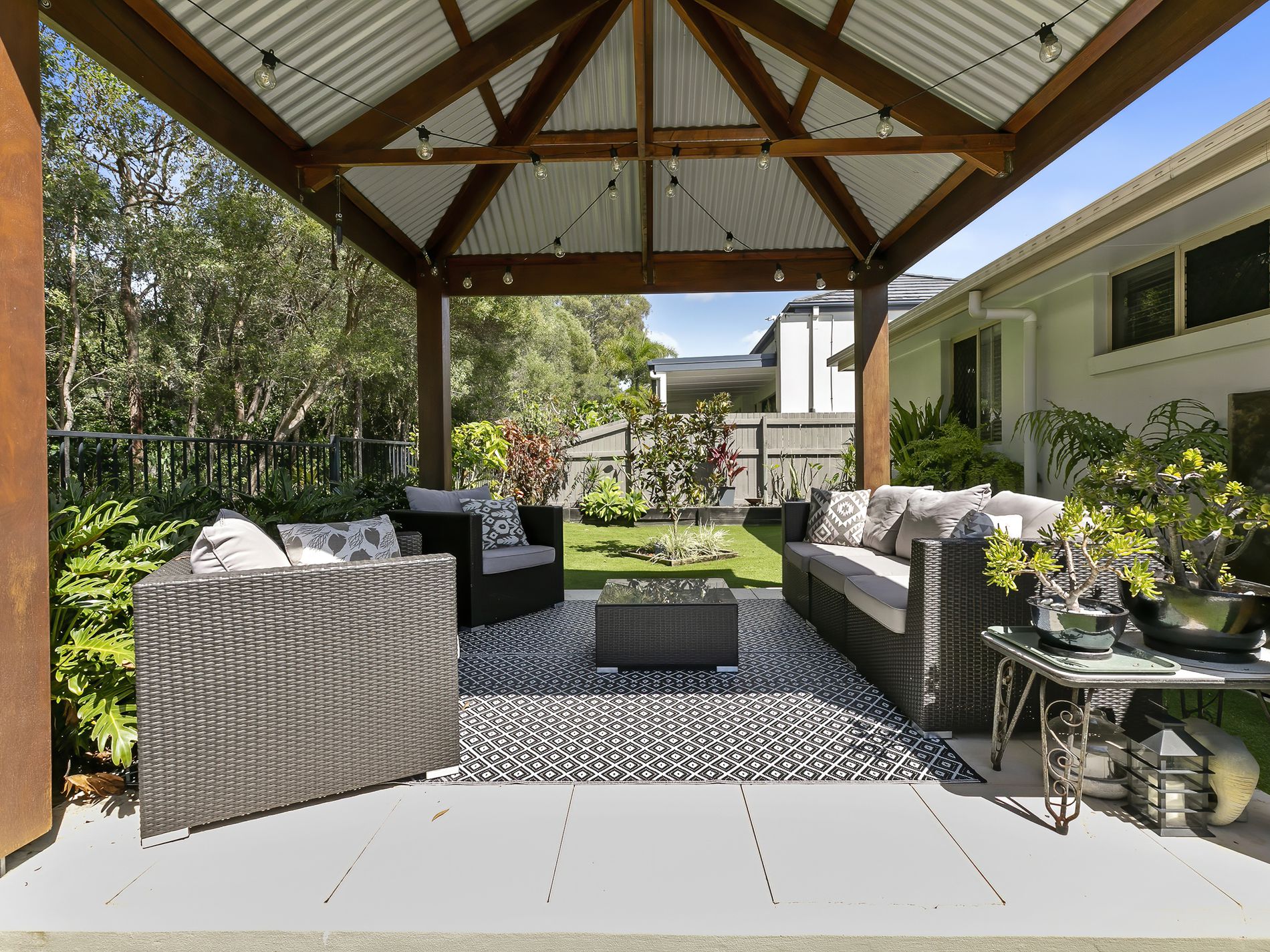 69 The Avenue, Peregian Springs