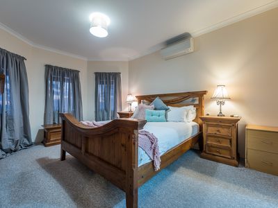 130 Lagoon Drive, Yanchep