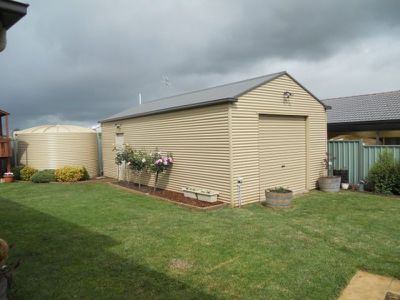4 James Cook Avenue, Mount Gambier