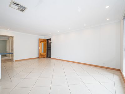 52 Shillington Way, Thornlie