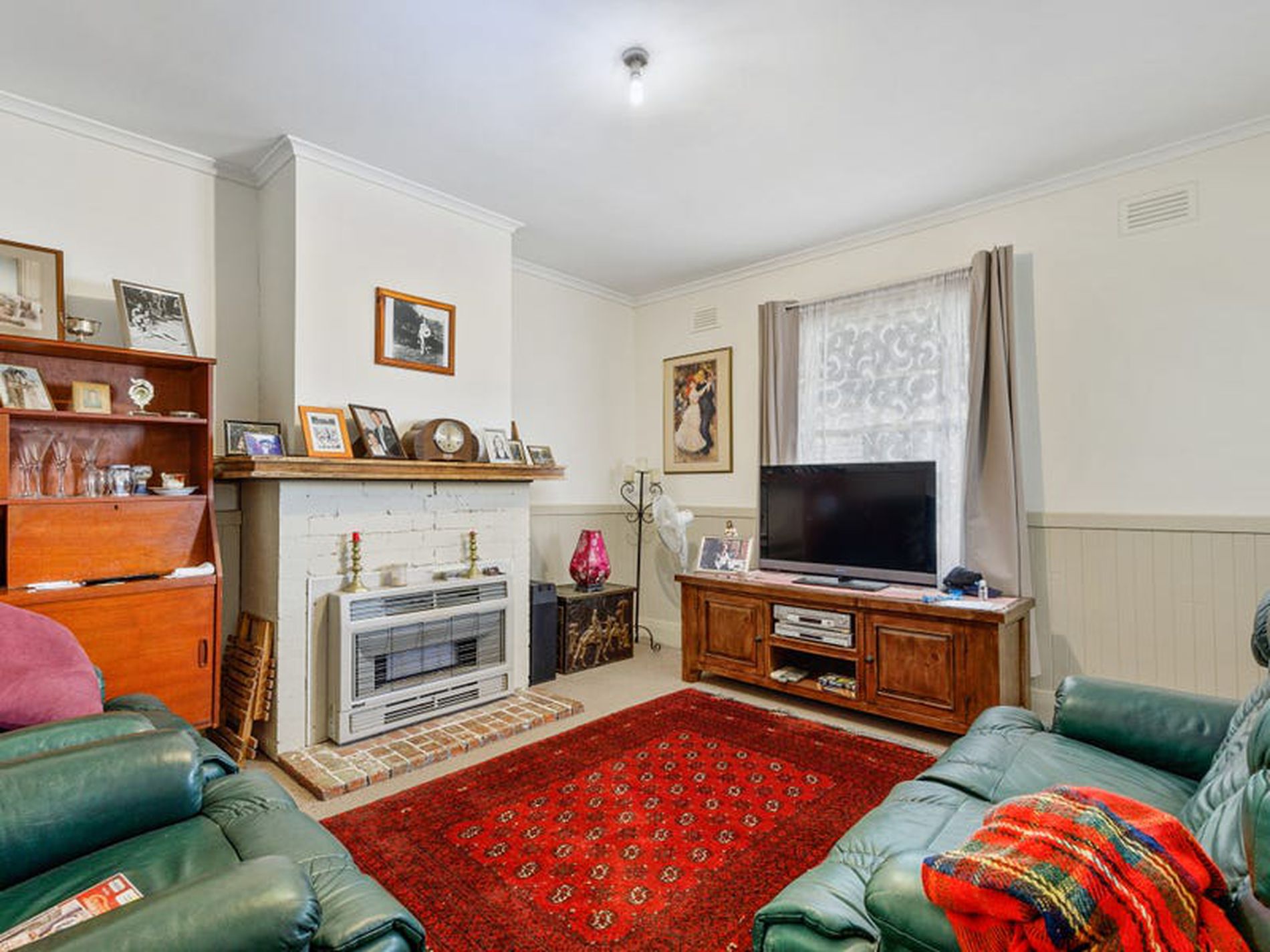 42 Anzac Ave, Seymour