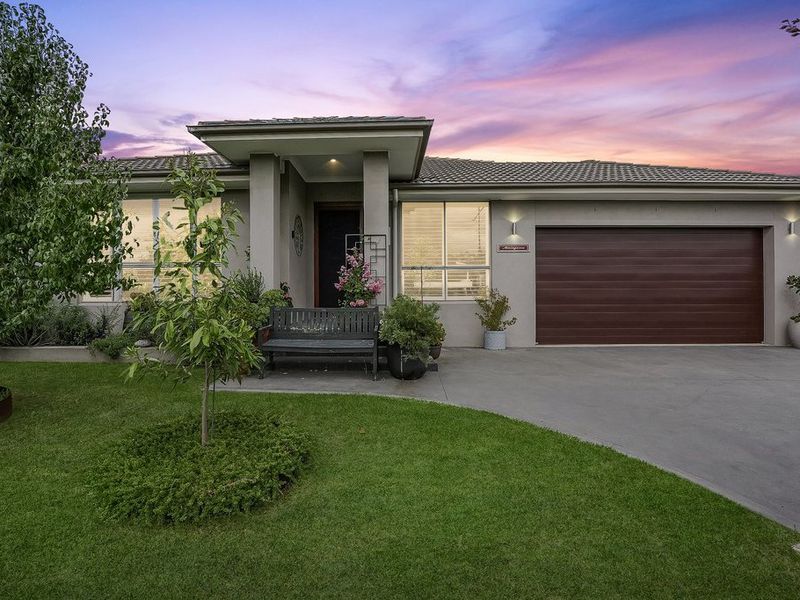 25 Governor Drive, Harrington Park