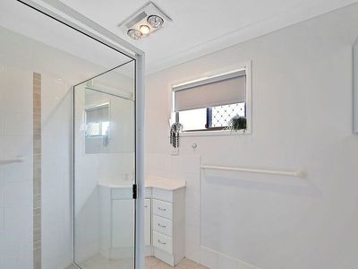 33A Duncraigen Street, Norville