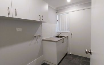 103 Cams Blvd, Summerland Point