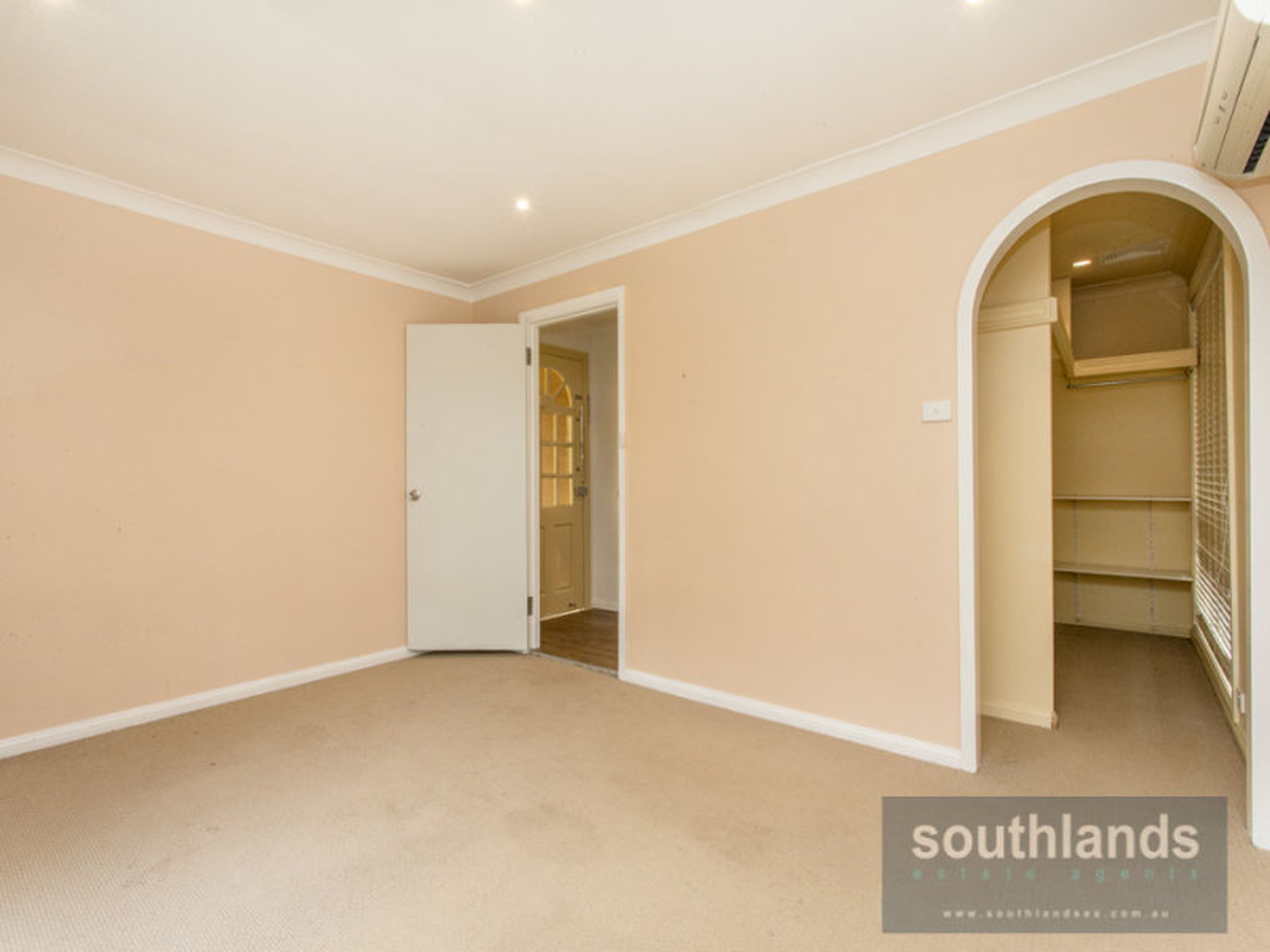 9 Lowanna Drive, SOUTH PENRITH