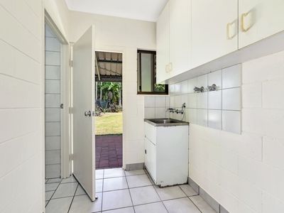 8 Invar Court, Woodroffe