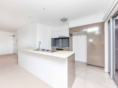 8 / 2242 Logan Road, Upper Mount Gravatt