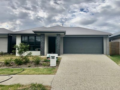 15 Otto St, Walloon