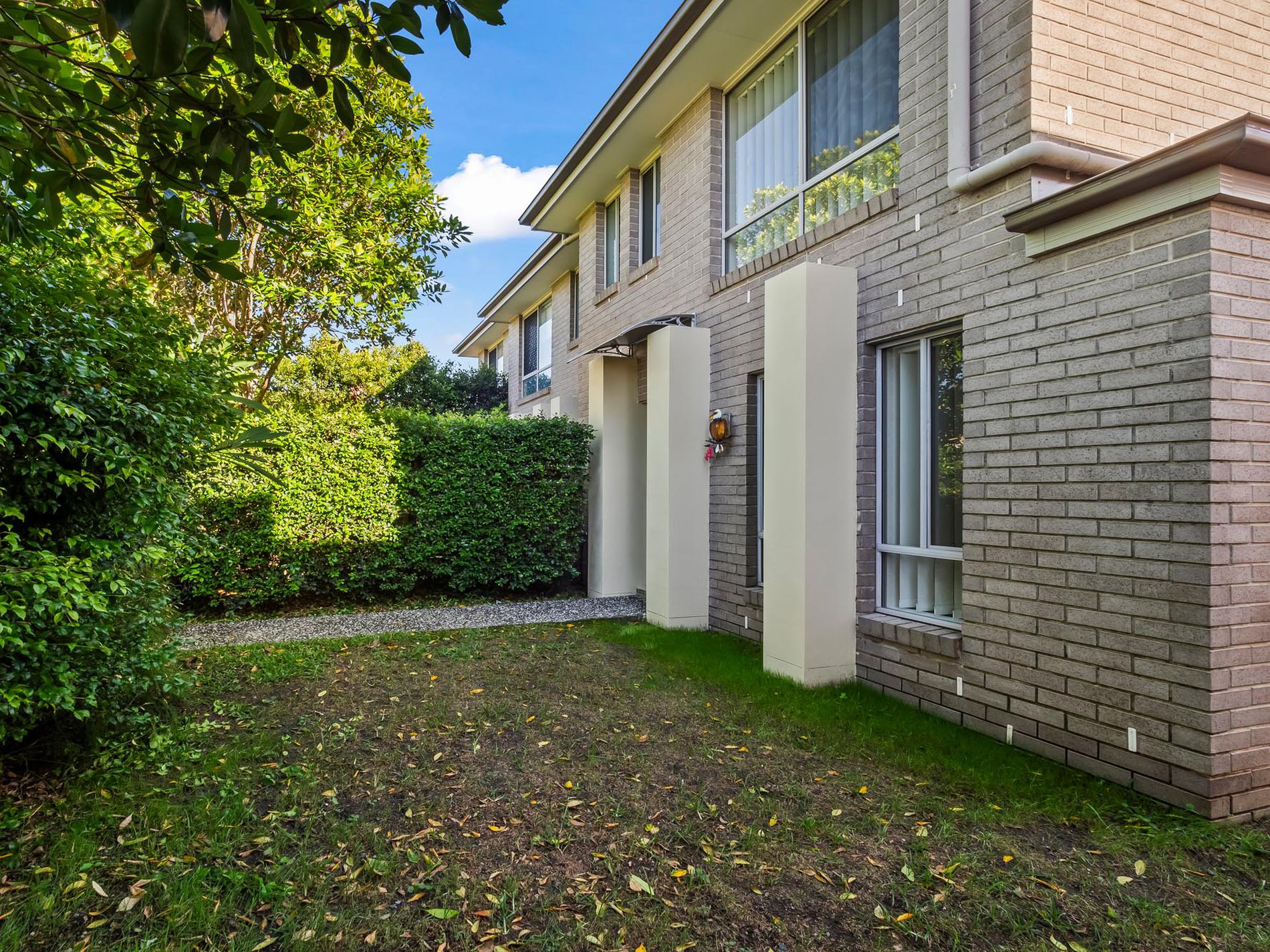 3 / 4 Banksia Road, Coomera
