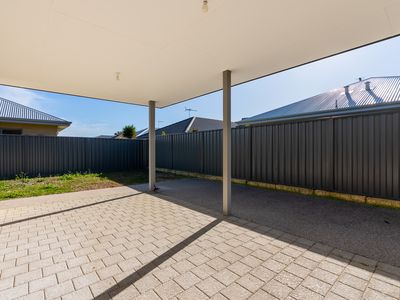 138 Woolcoot Rd, Wellard
