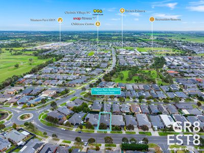 7 HAYTON PARK BOULEVARD, Cranbourne West