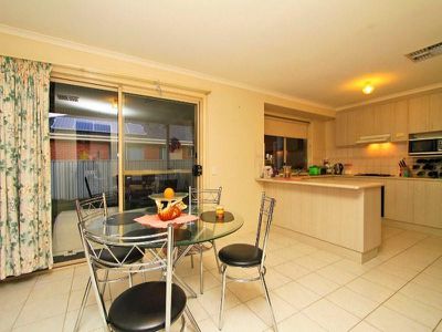 382 LAWRENCE STREET, Wodonga