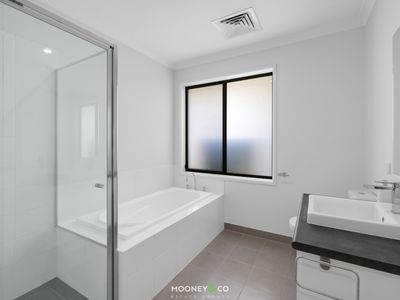 5 Tingara Drive, Botanic Ridge