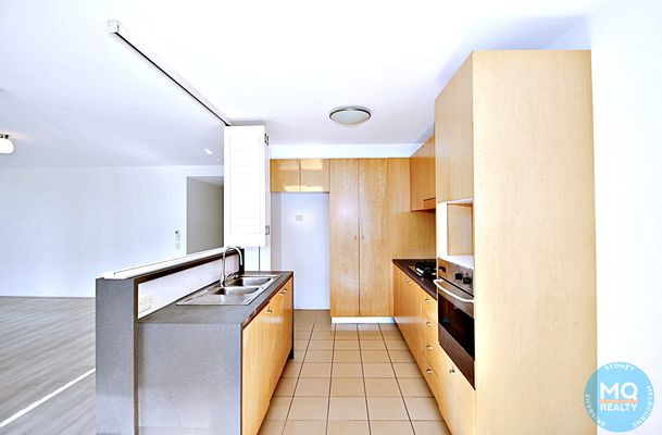 12 / 3 Nurmi Avenue, Newington