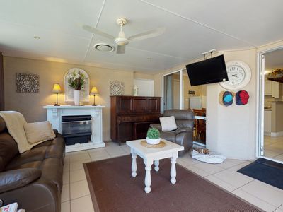 16 Namoi Crescent, Dubbo