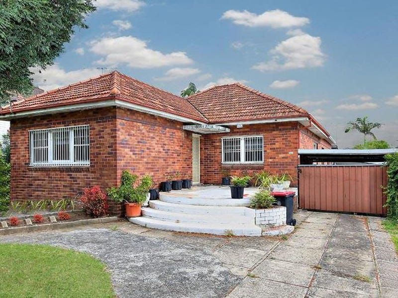 203 Moorefields Road, Roselands