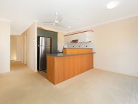 52 / 316 Long Street East, Graceville