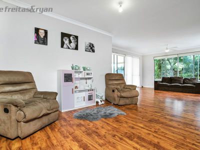14 Glastonbury Street, Leda