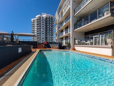 10 / 156-158 Alexandra Parade, Alexandra Headland