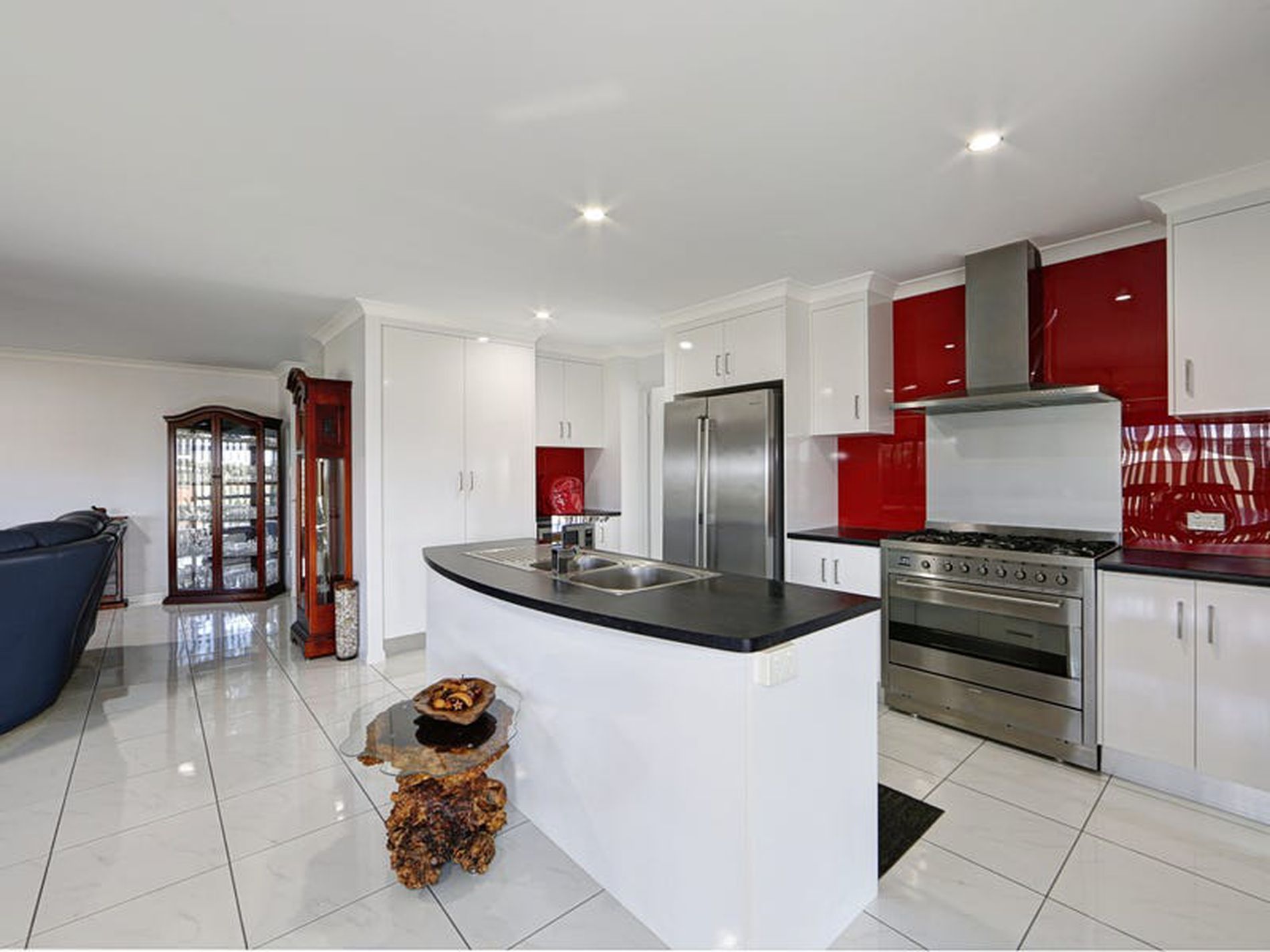 14 Whipbird Ct, Woodgate