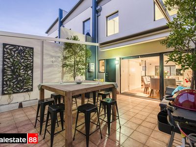 6 Boans Lane, East Perth