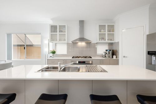 5 Binomial Way, Piara Waters