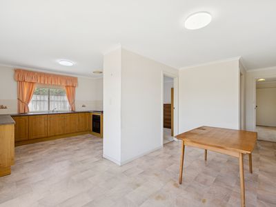 11 Ronald Street, Normanville