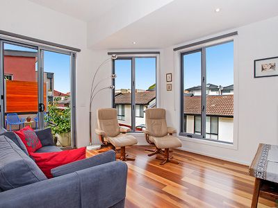 3 / 30 Irvine Crescent, Brunswick West