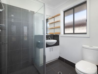 132 AVA AVENUE, Thurgoona