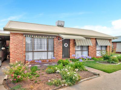Unit 2 / 17 Main St, Rutherglen