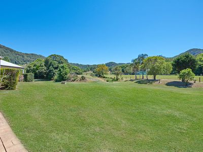 33 Wallaroo Drive, Burringbar