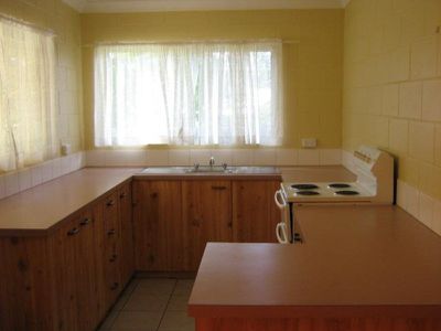 1 / 32 Furneaux, Cooktown