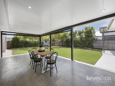 6 Viola Court, Annandale