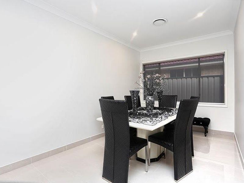 6 Honeyeater Pl, Hinchinbrook