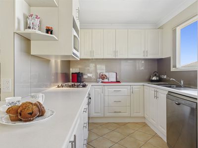 49 Wattle Street, Fishermans Paradise