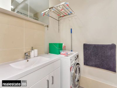 404 / 112-122 Goderich Street, East Perth
