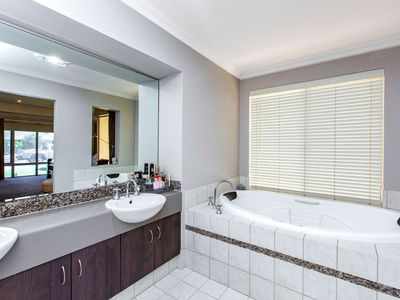 58 Austral Parade, East Bunbury