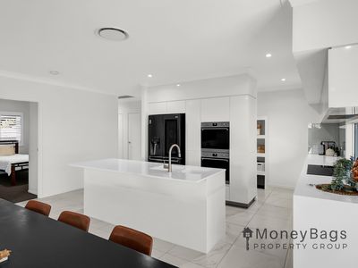 6 Moonie Crescent, Jimboomba