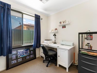 2A Beaumont Court, Para Hills West