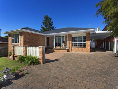 18 Ritchie Crescent, Horsley