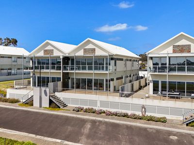 5 / 5 Adelaide Street, George Town