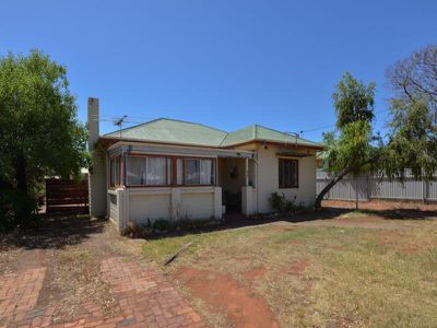 96 Killarney Street, Kalgoorlie
