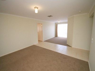 2 Brookville Avenue, Werribee