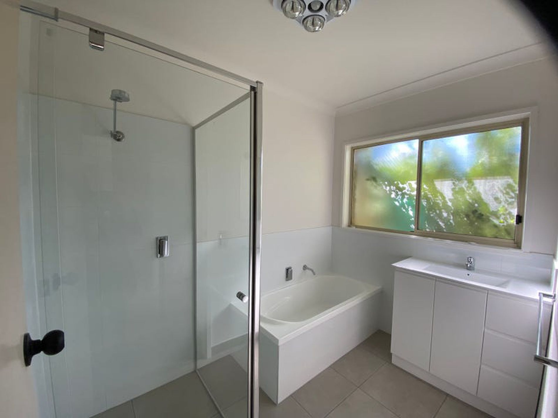 84 Reynolds Road, Belmont