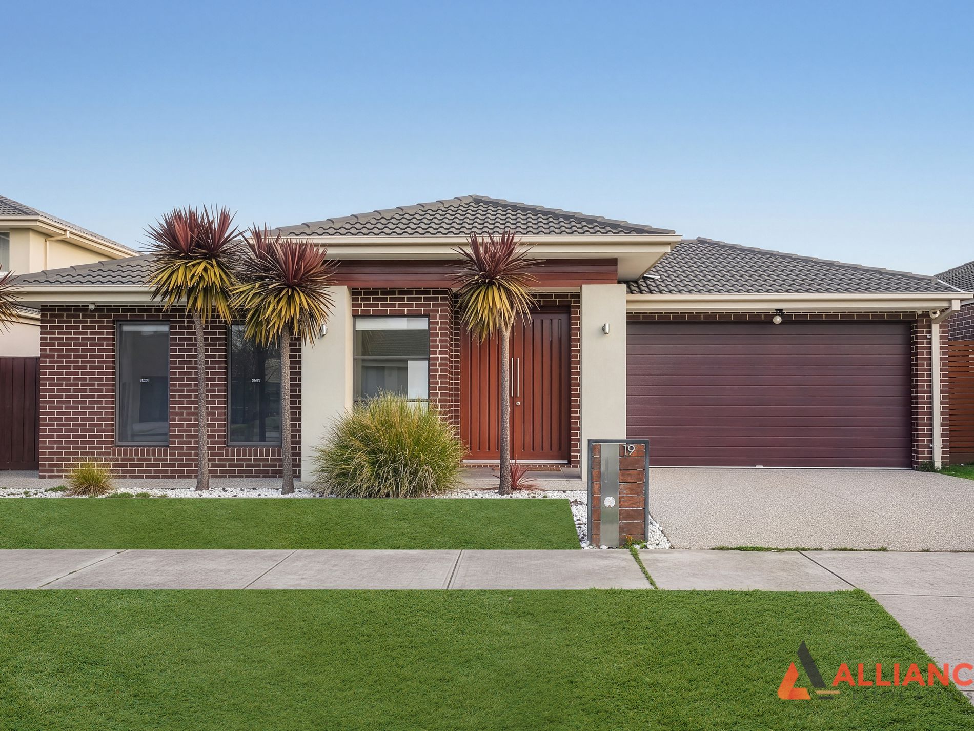 19 Honey Flower Way, Greenvale