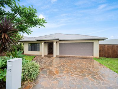 35 Jannina Drive, Atherton